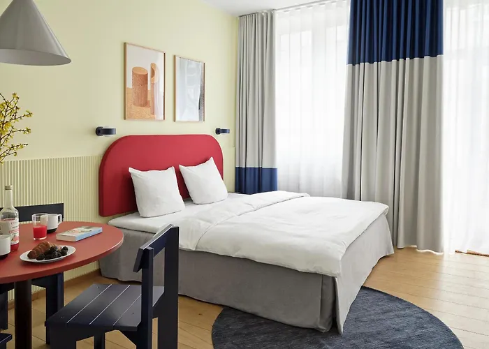 Brik Aparthotel 4*